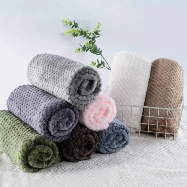 Warm Soft Fuzzy Blankets for Puppy Small Medium Large Dogs Fleece Kitten Cats Plush Throws for Bed Couch Sofa Blanket Supply - Image 5