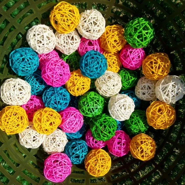 10pcs Primary Color Sepak Takraw Parrot Chewing Toy Ball Pet Bird Foot/foot Scratching/foot Toy Pet Chewing Toy Sepak Takraw - Image 2